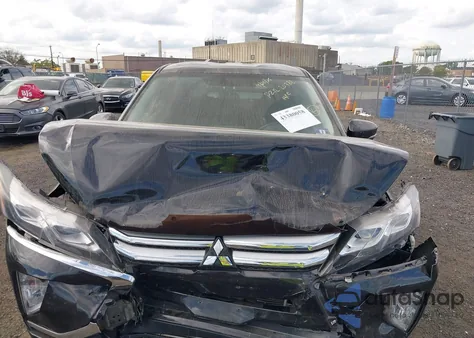 2019 Mitsubishi Eclipse Cross Sel z USA, uszkodzony, nr VIN JA4AT5AA2KZ001515